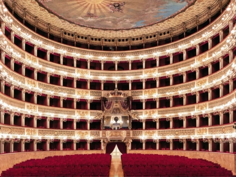 Il teatro di corte del Palazzo Reale di Napoli. Il "Premio Aristide La Rocca"